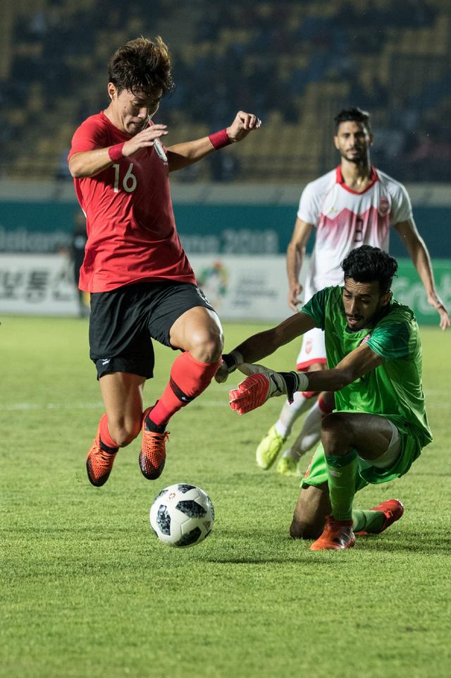 阿莱格里：普利希奇能上但福法纳不行；好奇亚沙里的运动能力（阿莱格里：普利希奇可出战，福法纳缺阵；对亚沙里的运动能力感到好奇）