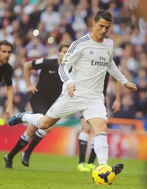 北青：向余望确定缺席中乌之战，吾米提江可能替补出场（北青：向余望无缘中乌之战，吾米提江或将替补登场）